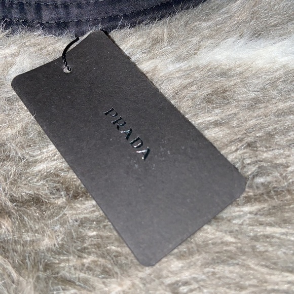 PRADA black bucket hat - Picture 4 of 5